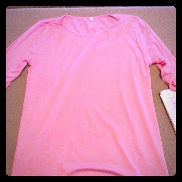 Cute silk blouse - Picture 1 of 1